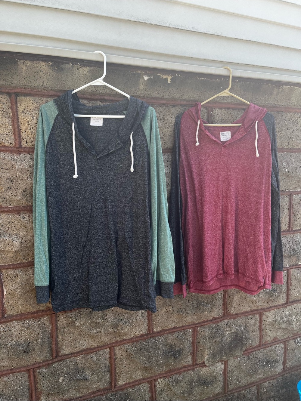 Lot of 2 Men's Lightweight Hooded  Pullover shirts - XL alpha beta